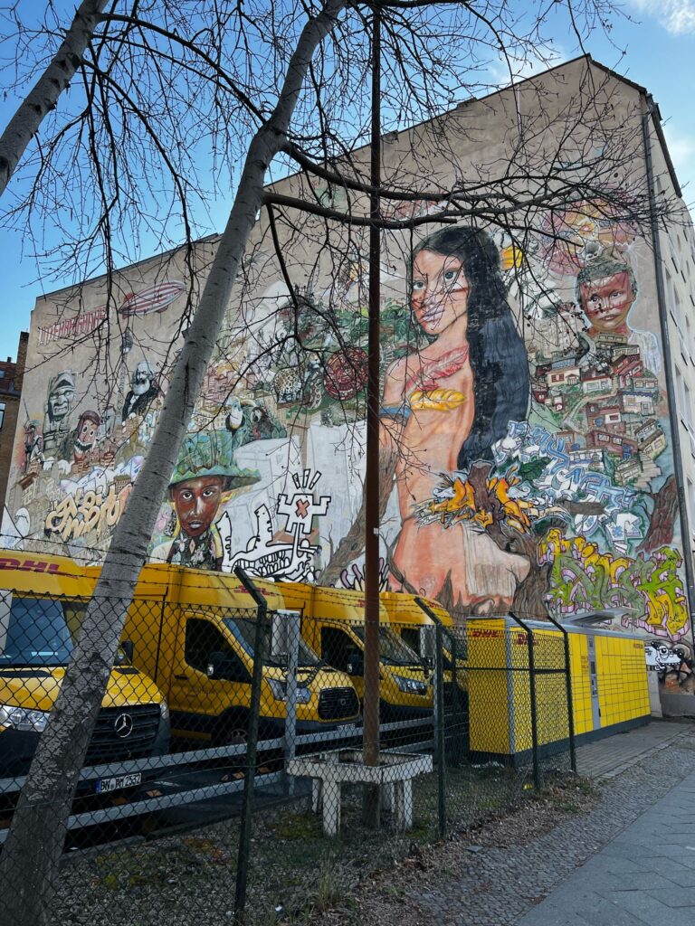 Eindrücke: Abschlussfahrt 2025 der Klassen 9a & 9b – Berlin, Geschichte & Gemeinschaft (9)