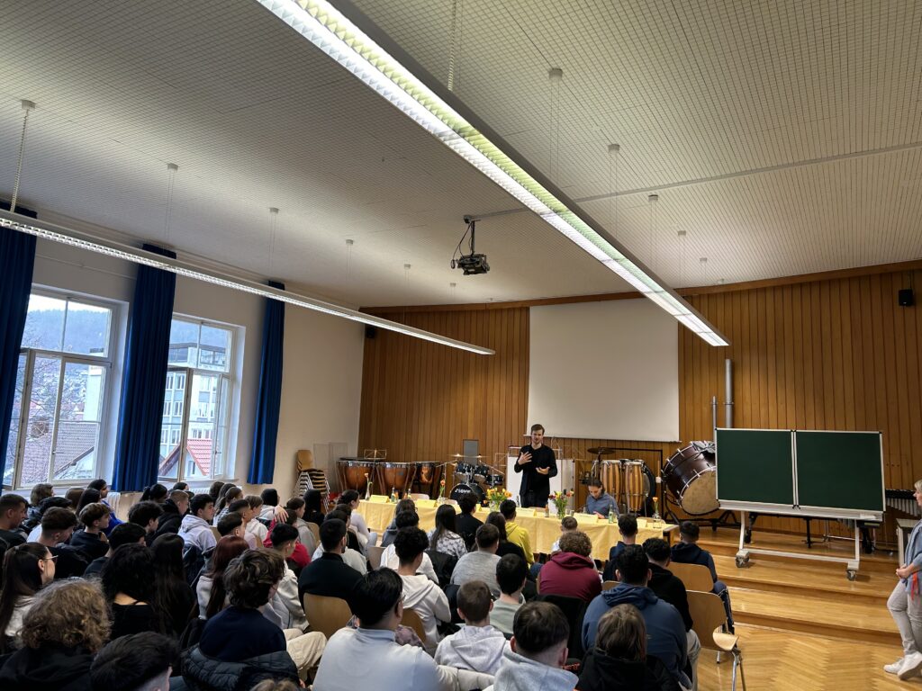 Eindrücke: Besuch von Robin Mesarosch, MdB – Politik zum Anfassen (5)