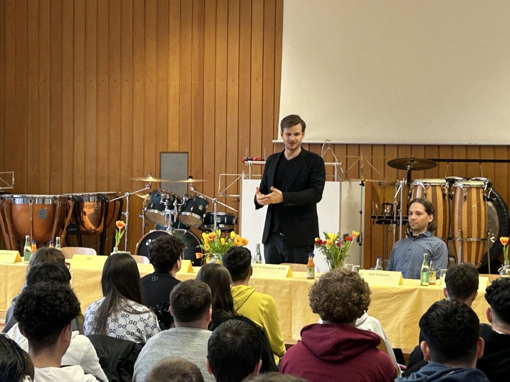 Eindrücke: Besuch von Robin Mesarosch, MdB – Politik zum Anfassen (6)